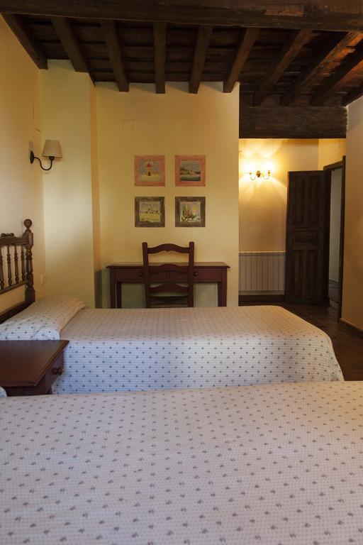 Casa Rural Con Encanto "Los Postigos" Banos De Montemayor Phòng bức ảnh