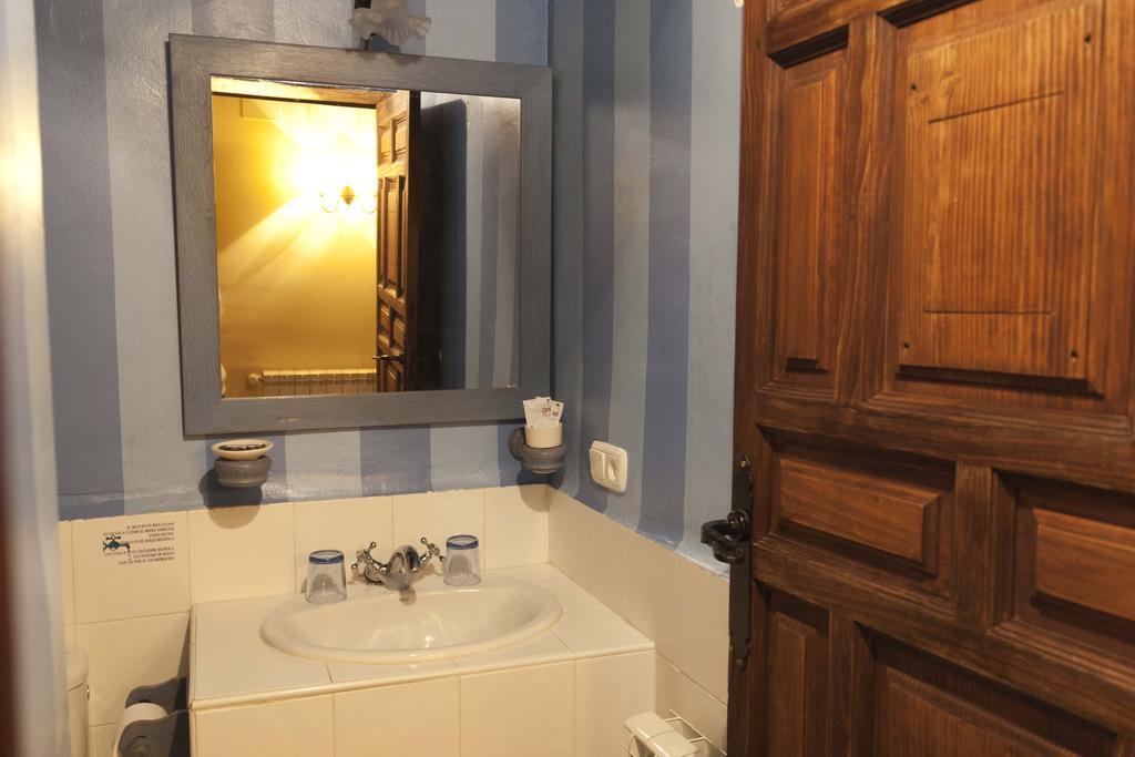 Casa Rural Con Encanto "Los Postigos" Banos De Montemayor Phòng bức ảnh